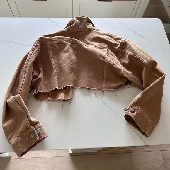 Urban Outfitters Cropped Brown Denim Jacket - Picture 4 of 5